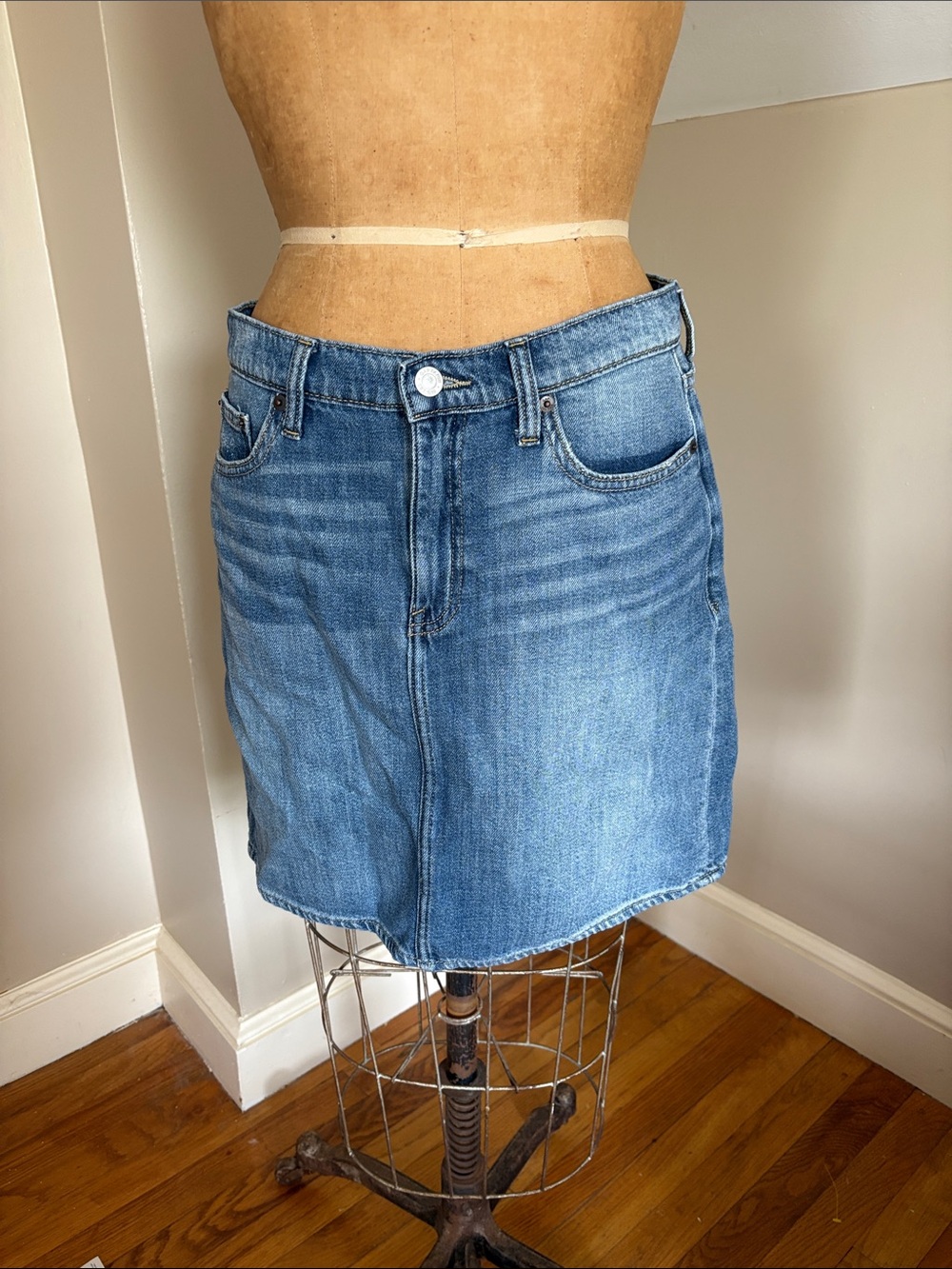 GAP 1969 Blue Denim Mini Skirt